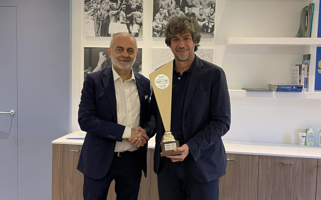 Consegnato il premio “Daniel Guerini” al Presidente del Settore Tecnico Demetrio Albertini
